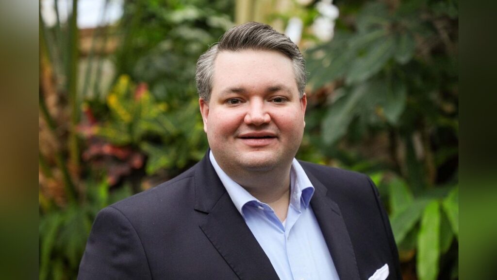 406876616_fc_1721912821_v16_9_1200